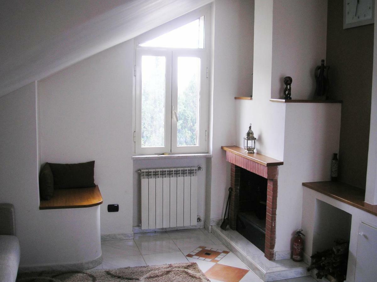 Appartamento Per 4 Persone Acerra Exterior photo