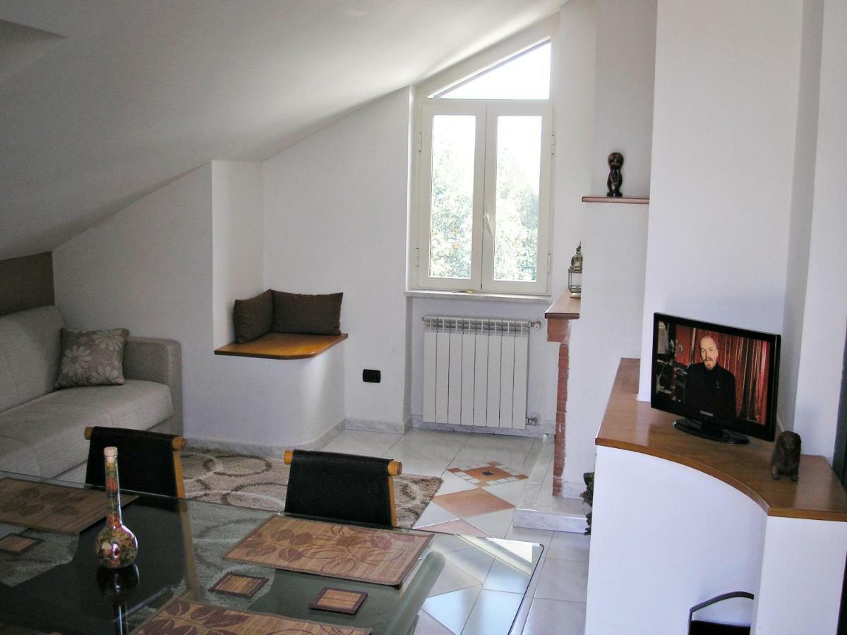 Appartamento Per 4 Persone Acerra Exterior photo
